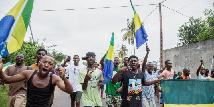 Gabon: Ali Bongo swept away by a putsch