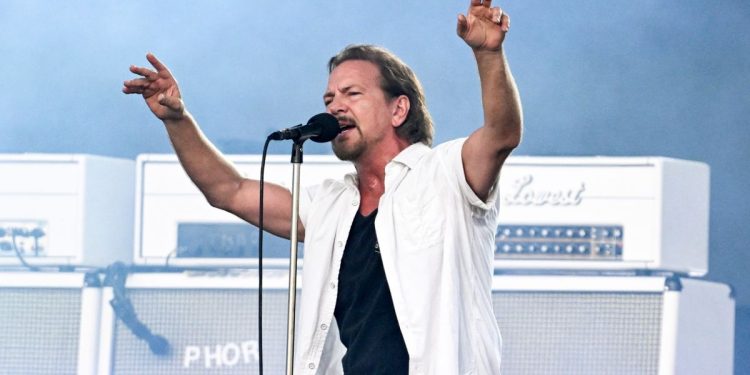 The Killers join Eddie Vedder and Sammy Hagar at Ohana Festival